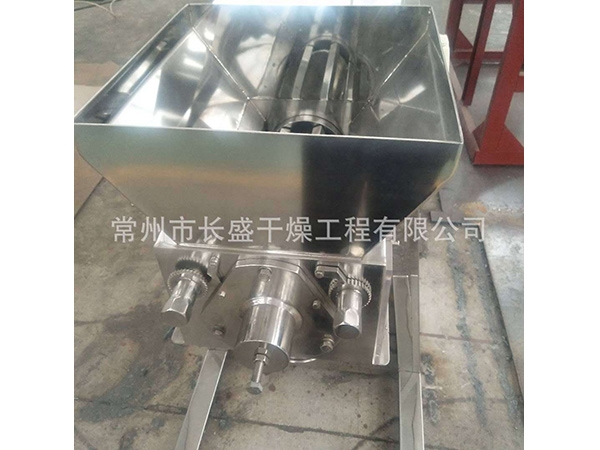 YK系列摇摆式颗粒机